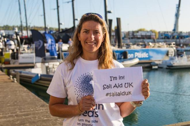 Dee Caffari found time to send a message, just prior to the VOR Prologue race started ©  Sail Aid UK